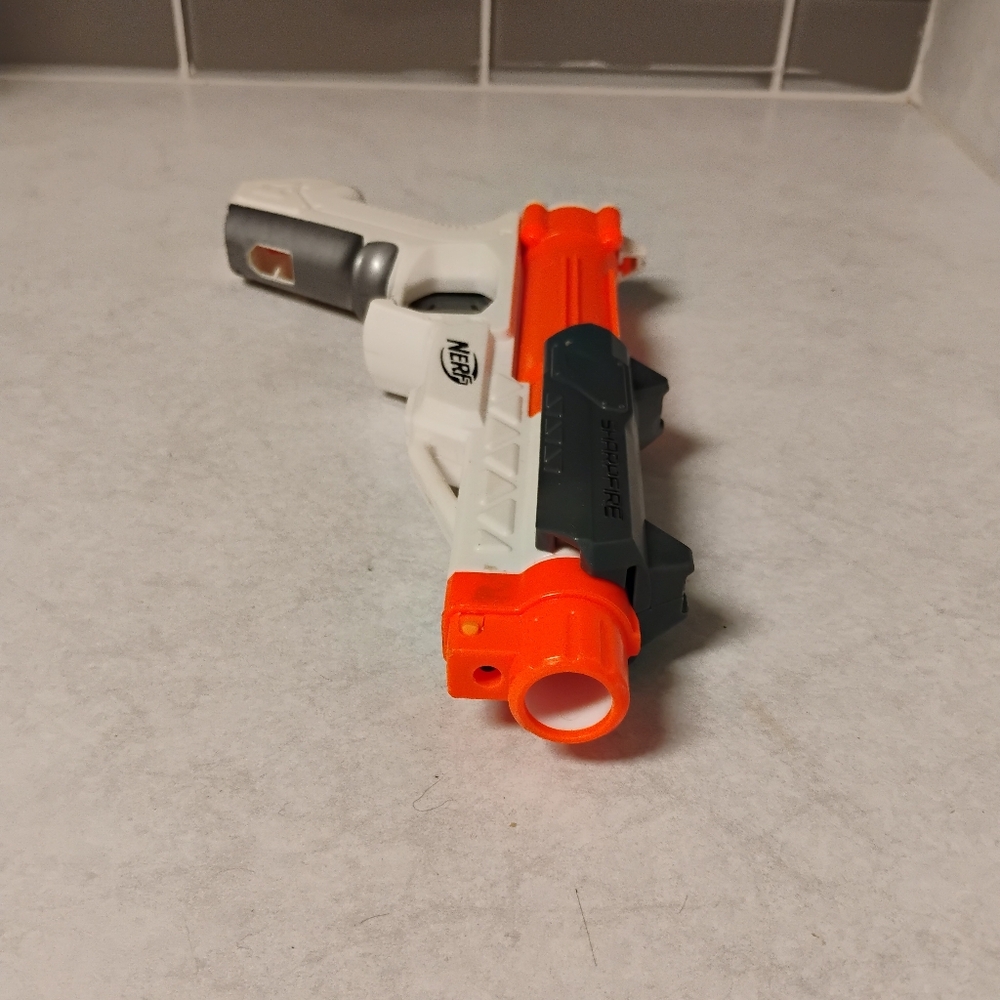 nostalgic y2k vtg nerf gun single shooter kids vintage toys